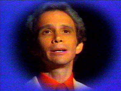 Joel Grey