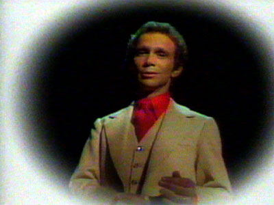 Joel Grey